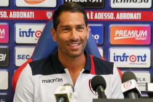Foto Fabio Murru/LaPresse09-08-2016 Cagliari (Italia)Sport CalcioLa presentazione del nuovo attaccante del Cagliari Calcio Marco Borriellonella foto: Marco BorrielloPhoto Fabio Murru/LaPresse09-08-2016 Cagliari (Italy)Sport soccerPress conference of the new striker of Cagliari Calcio Marco Borrielloin the pic: Marco Borriello
